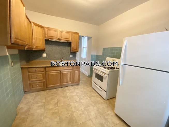 Boston - $2,395 /mo