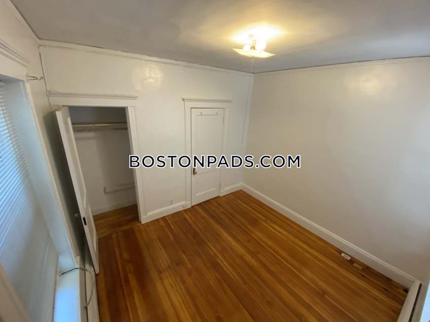 Boston - $2,600 /month