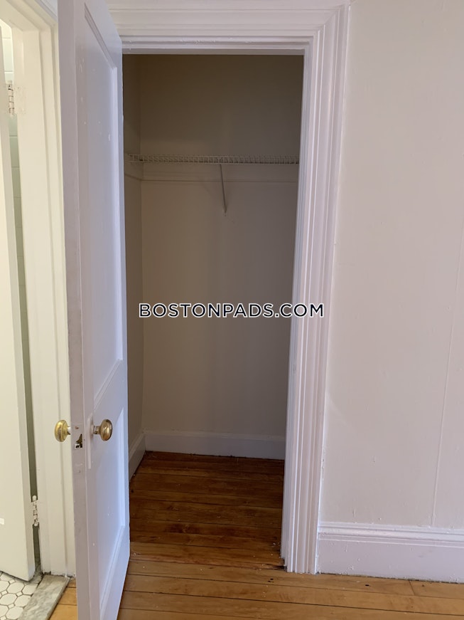 Boston - $1,500 /mo