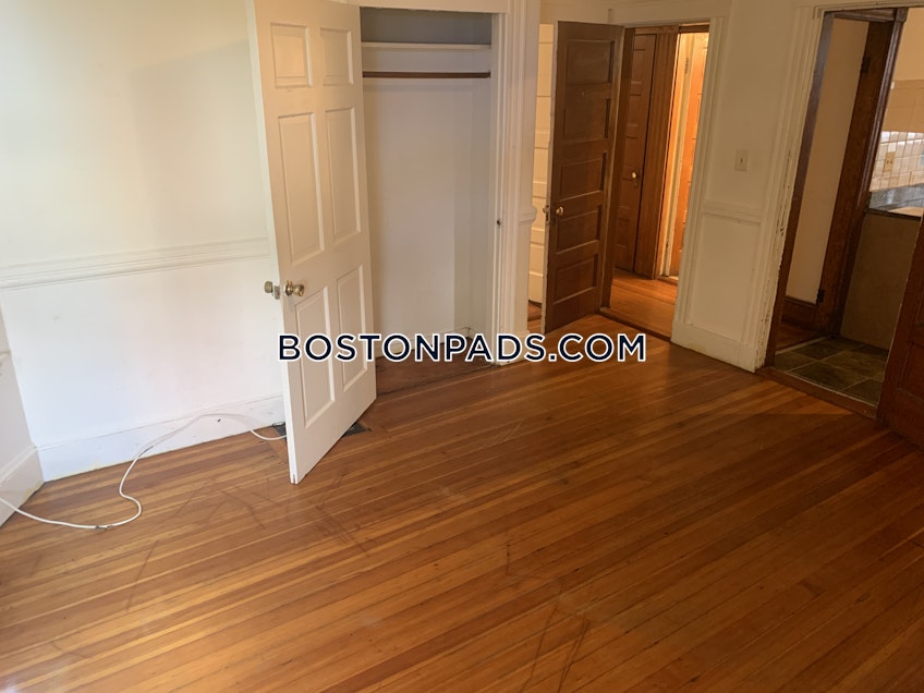 Boston - $3,800 /month