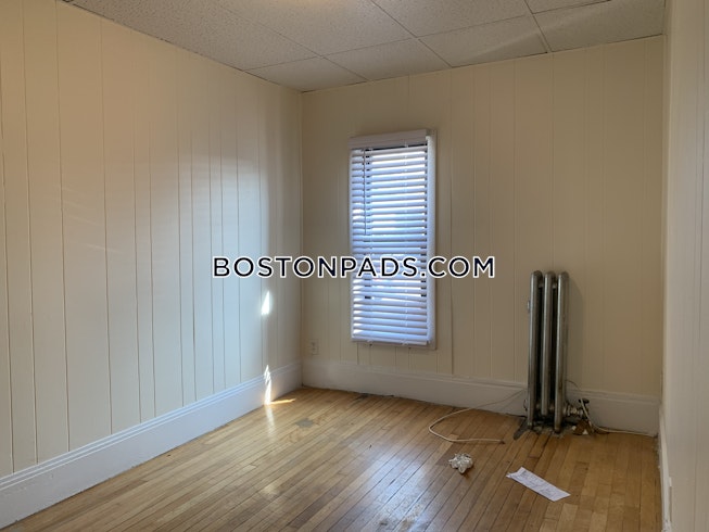 Boston - $2,750 /mo