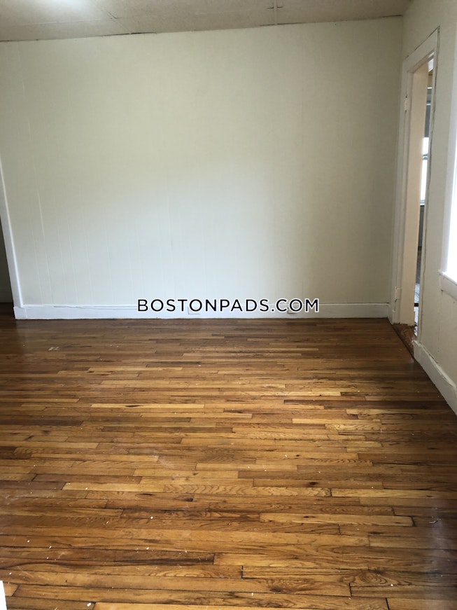 Boston - $1,950 /mo