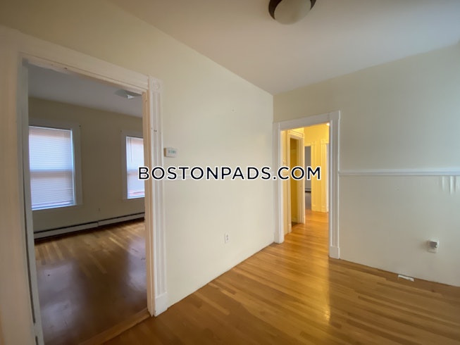 Somerville - $2,100 /mo