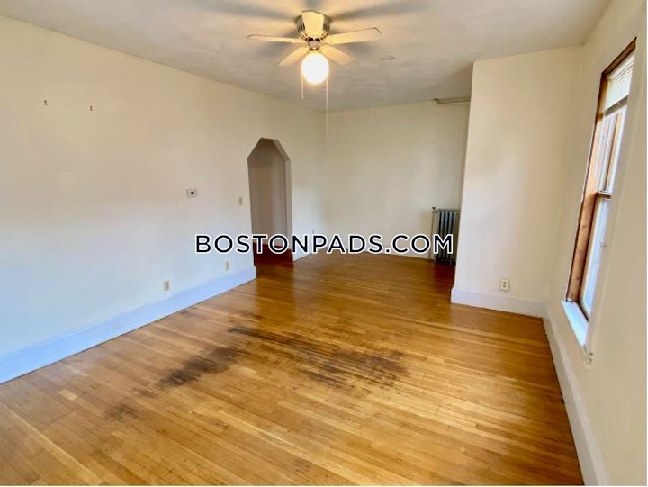 Foster St. Boston picture 5