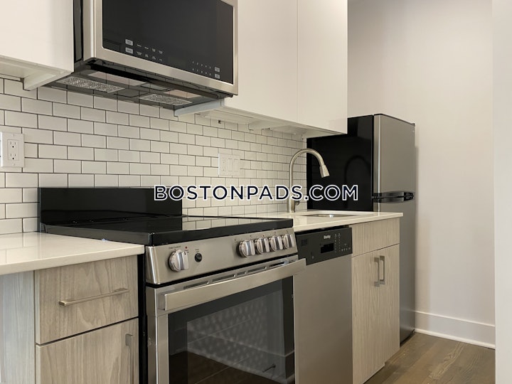 back-bay-apartment-for-rent-studio-1-bath-boston-2750-4594300 