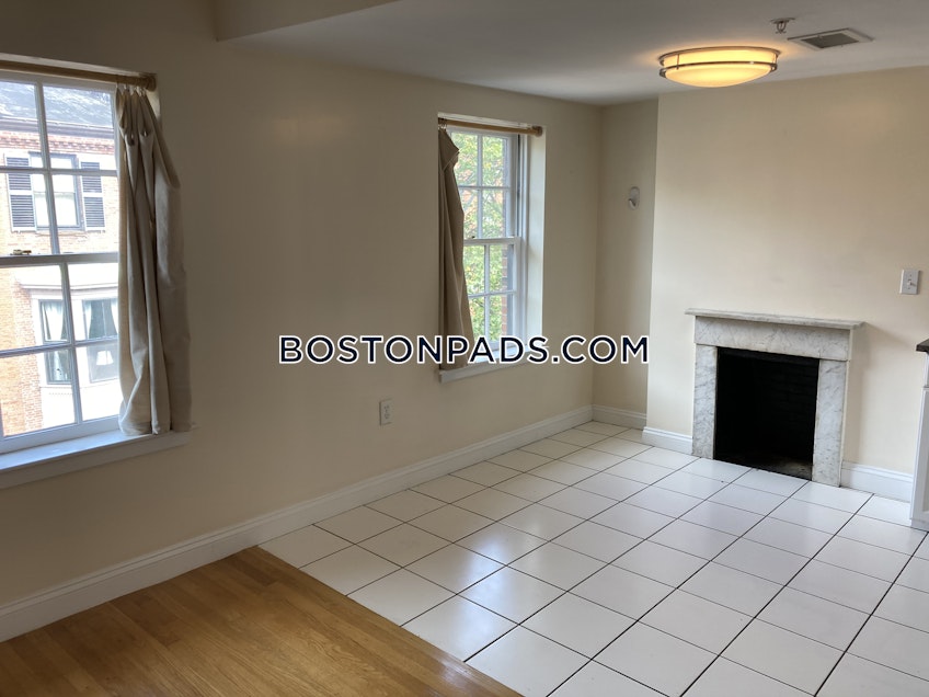 Boston - $3,900 /month