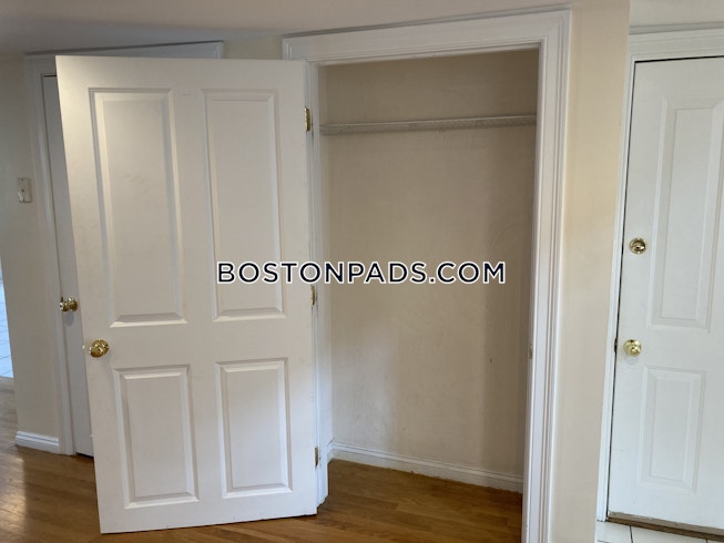 Boston - $3,900 /mo