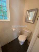 Boston - $2,900 /month