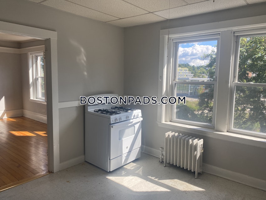 Boston - $2,250 /month