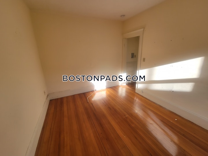 fenwaykenmore-apartment-for-rent-studio-1-bath-boston-2300-4565376 