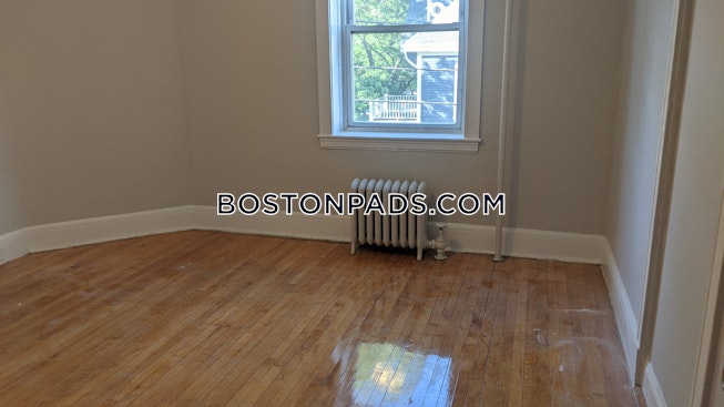 Brookline - $3,525 /mo