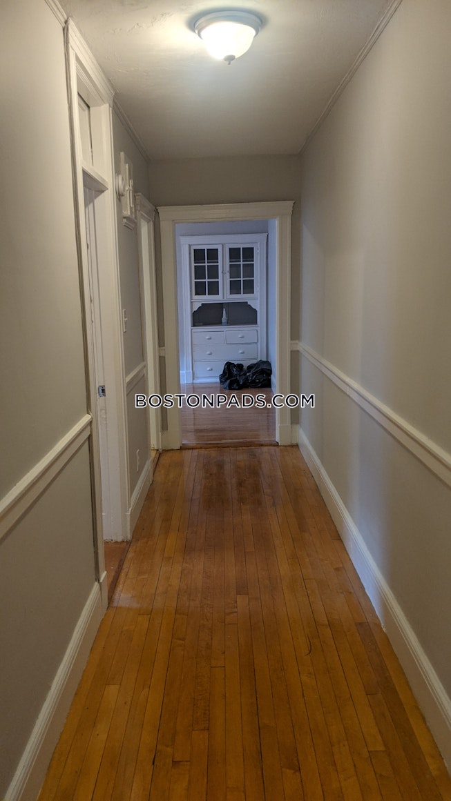 Brookline - $3,525 /mo