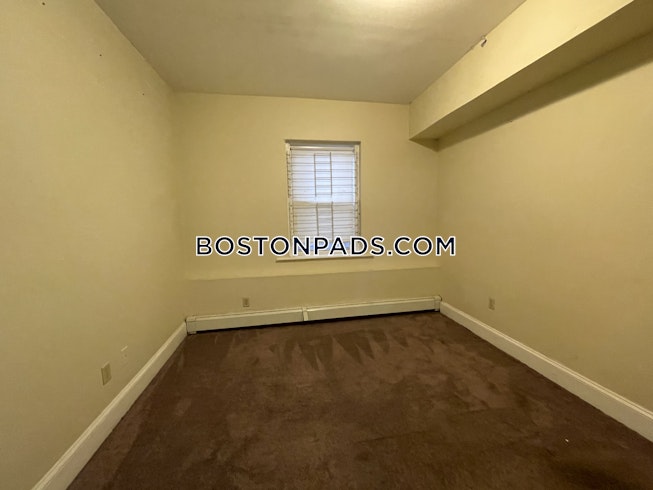 Boston - $2,675 /mo