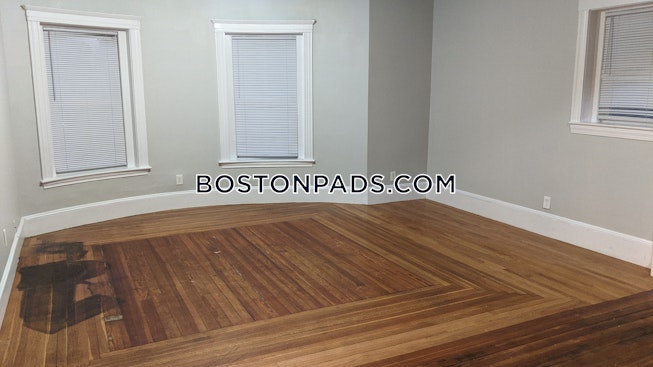 Boston - $1,795 /mo