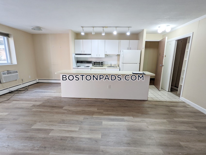 Brookline - $2,500 /month