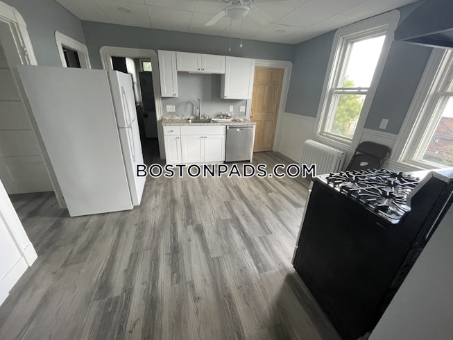 Boston - $2,200 /mo