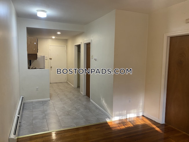 Roxbury Crossing - $2,300 /mo