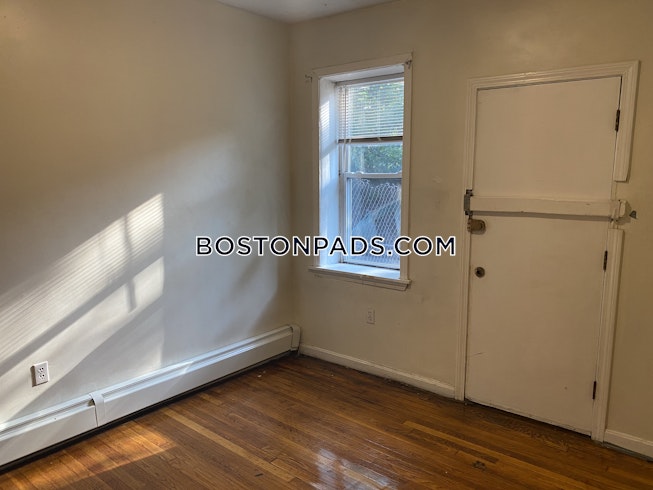 Roxbury Crossing - $2,300 /mo