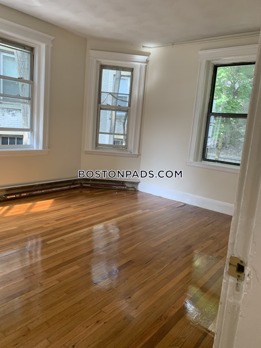 Boston - $1,850 /month