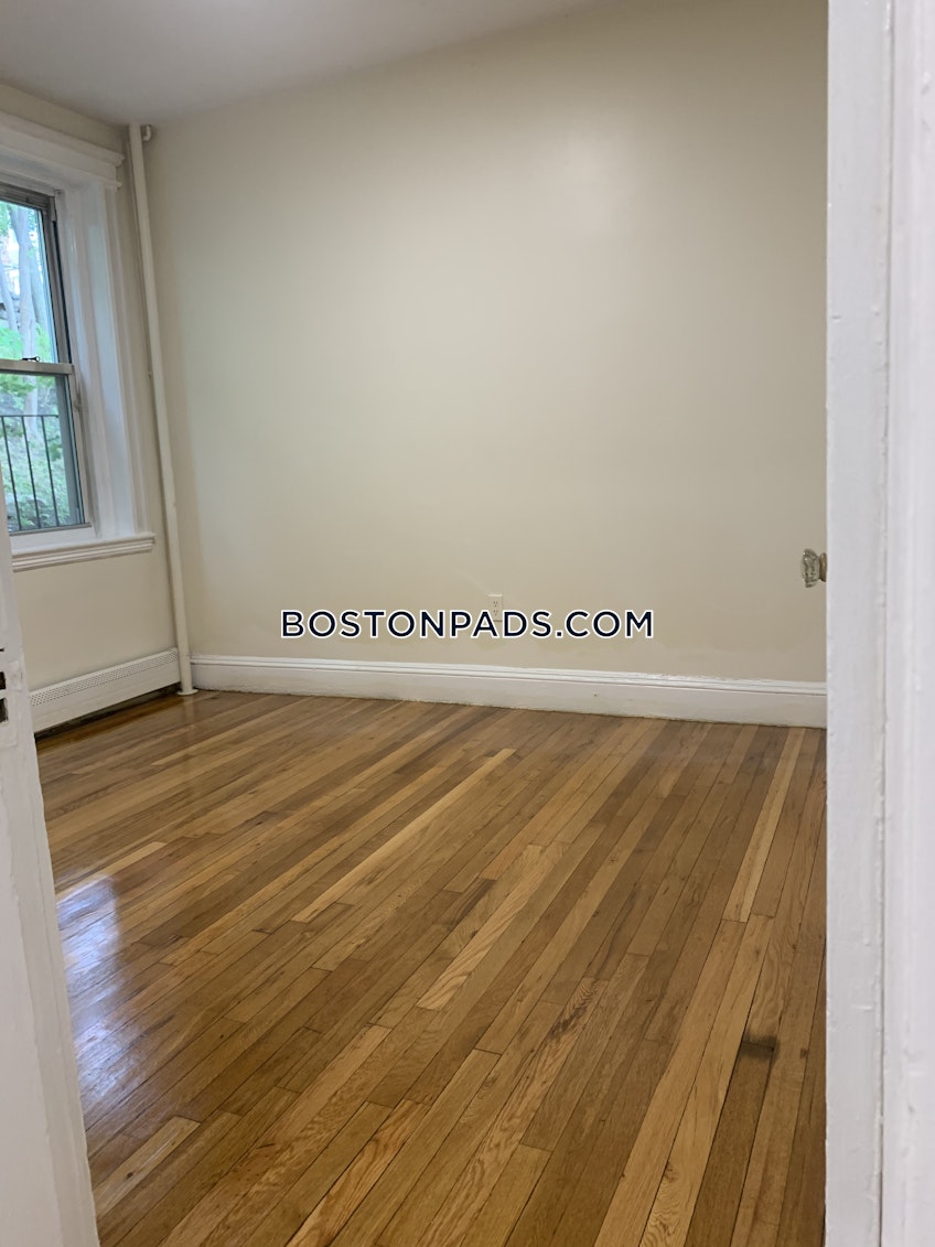 Boston - $1,850 /month