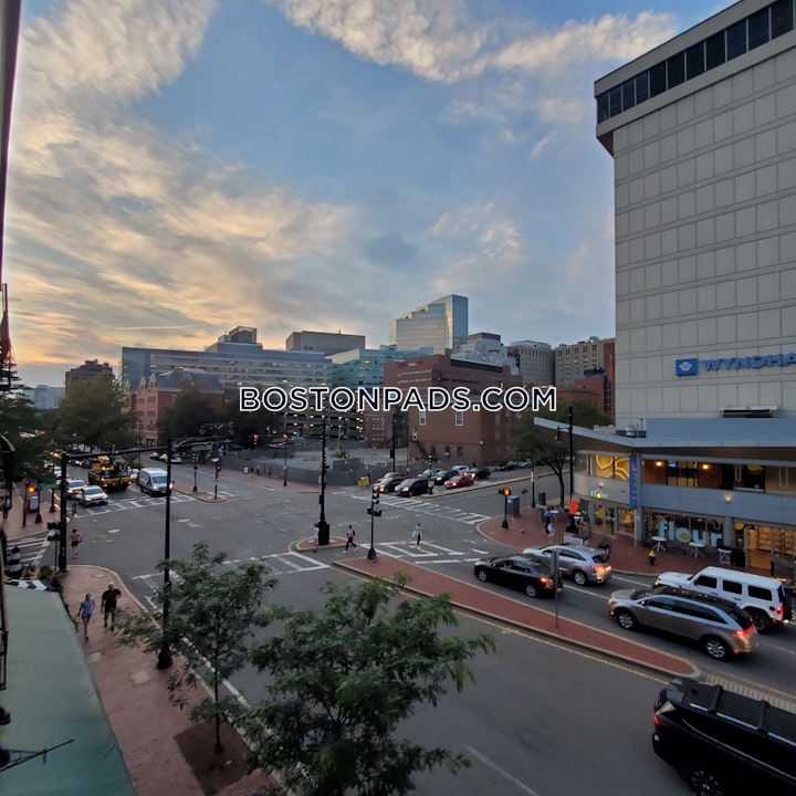 Cambridge St Boston picture 2