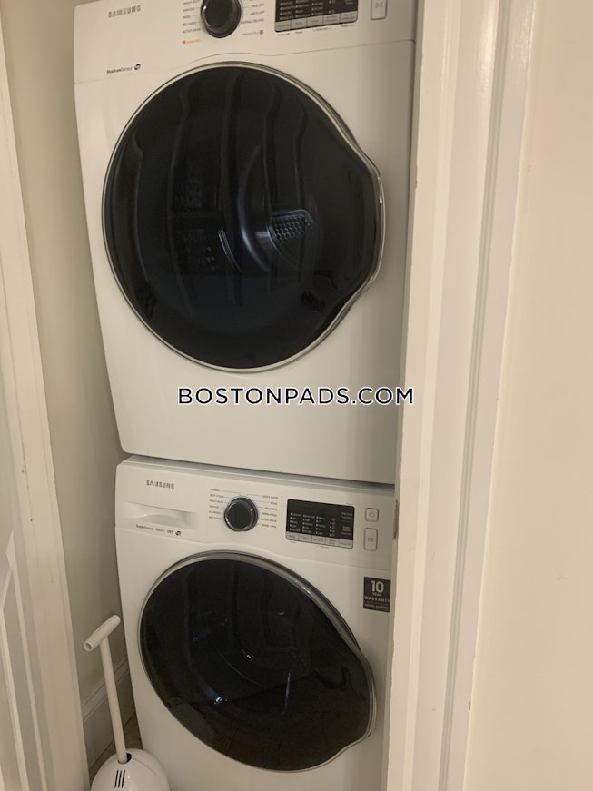 Cambridge - $3,400 /mo