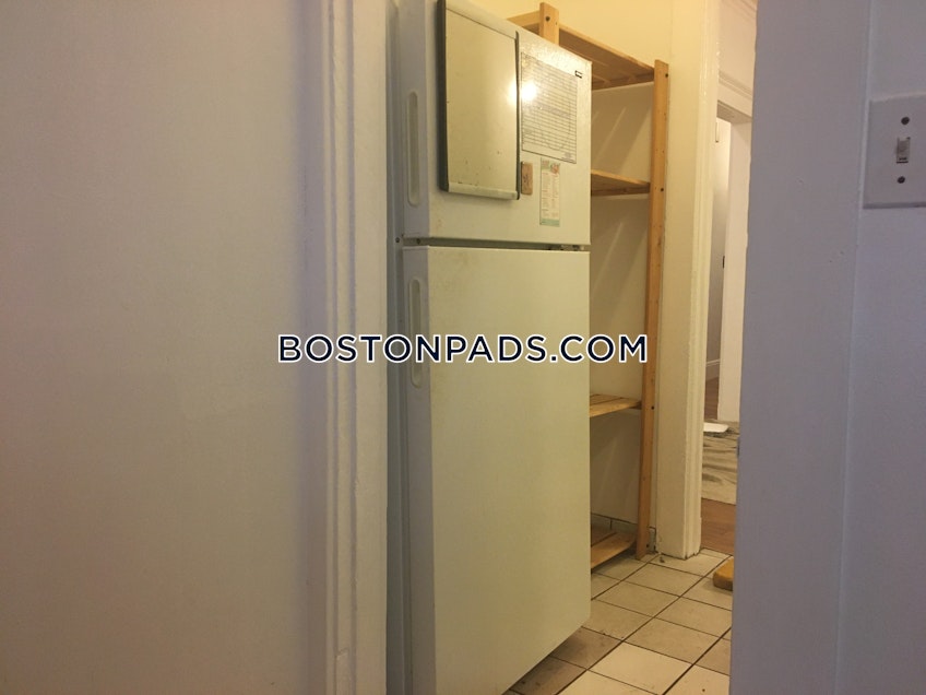 Boston - $2,100 /month