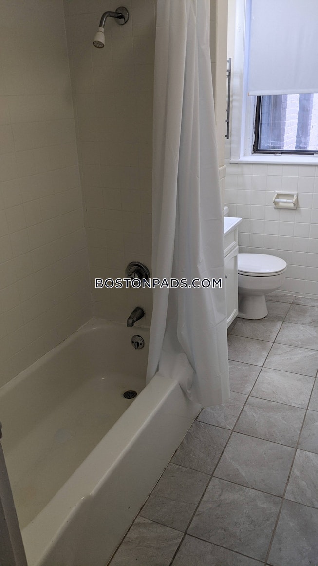 Boston - $3,375 /mo