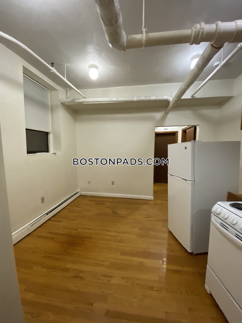 Boston - $3,400 /month