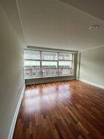 Boston - $3,109 /month