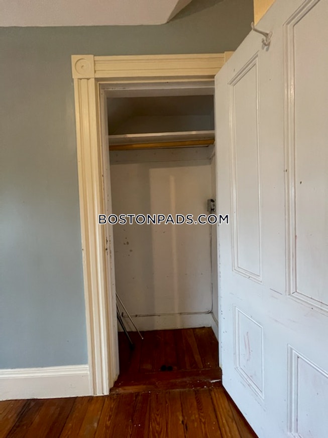 Boston - $2,000 /mo