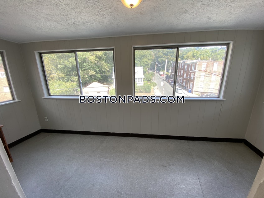 Boston - $3,300 /month