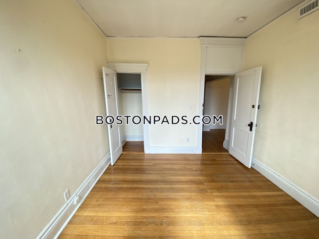 Boston - $3,750 /mo