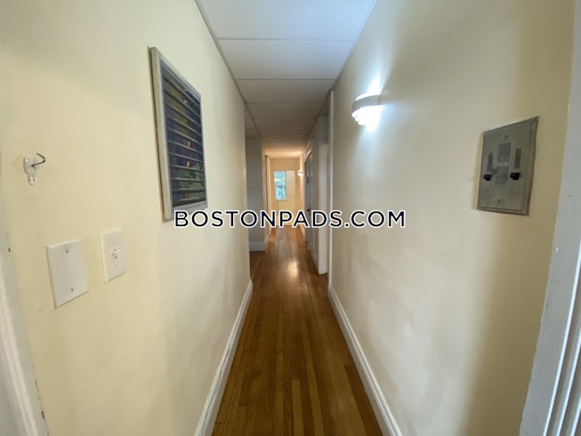 Boston - $3,750 /mo