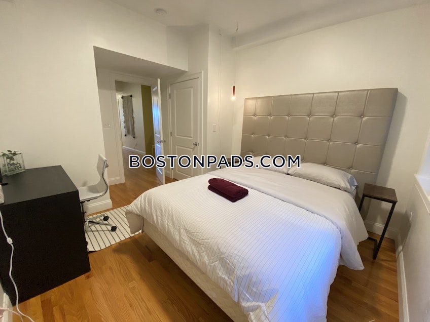 Boston - $4,500 /month