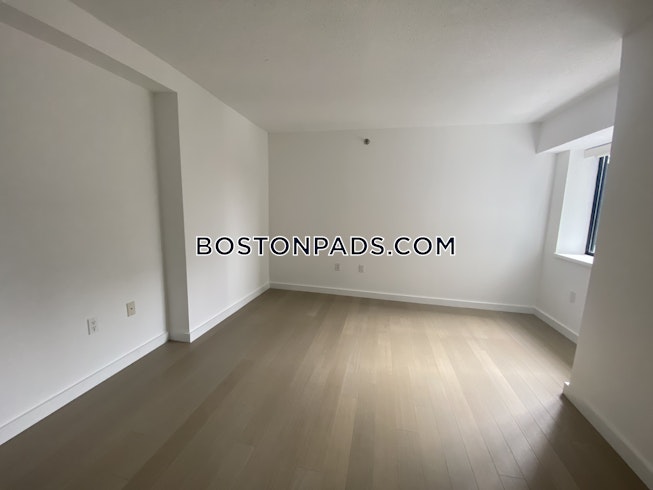 Boston - $3,459 /mo