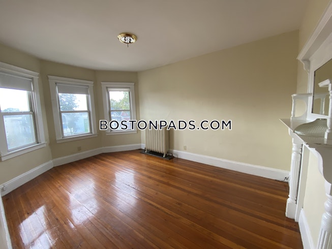 Boston - $2,695 /mo