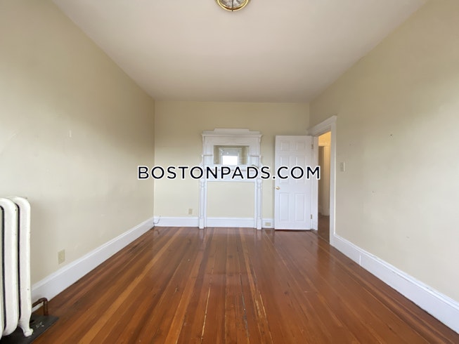 Boston - $2,695 /mo