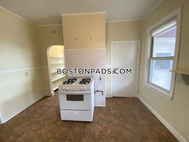 Boston - $2,695 /mo