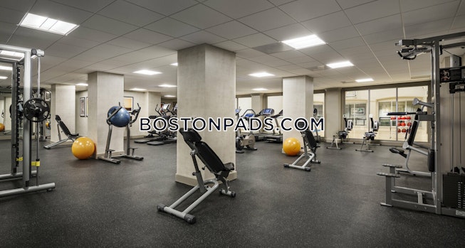 Boston - $4,495 /mo