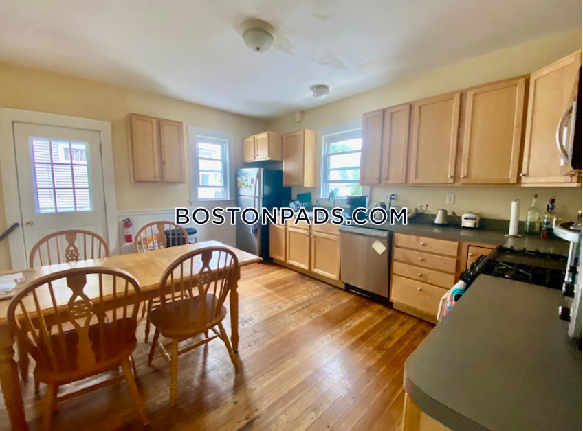 Somerville - $5,500 /month