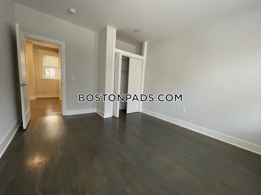 Boston - $3,900 /month