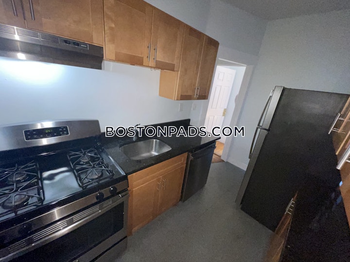 brighton-apartment-for-rent-7-bedrooms-2-baths-boston-7125-4545487 