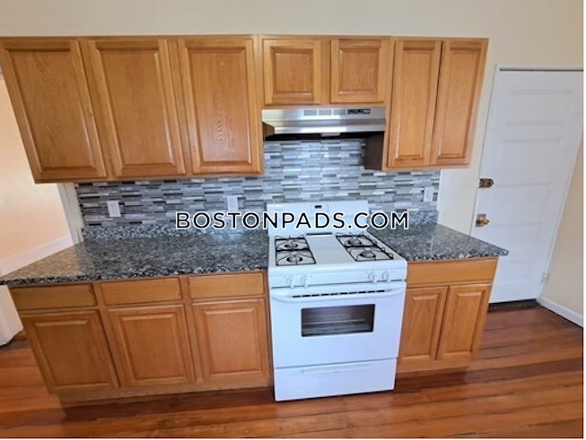 Boston - $1,500 /mo