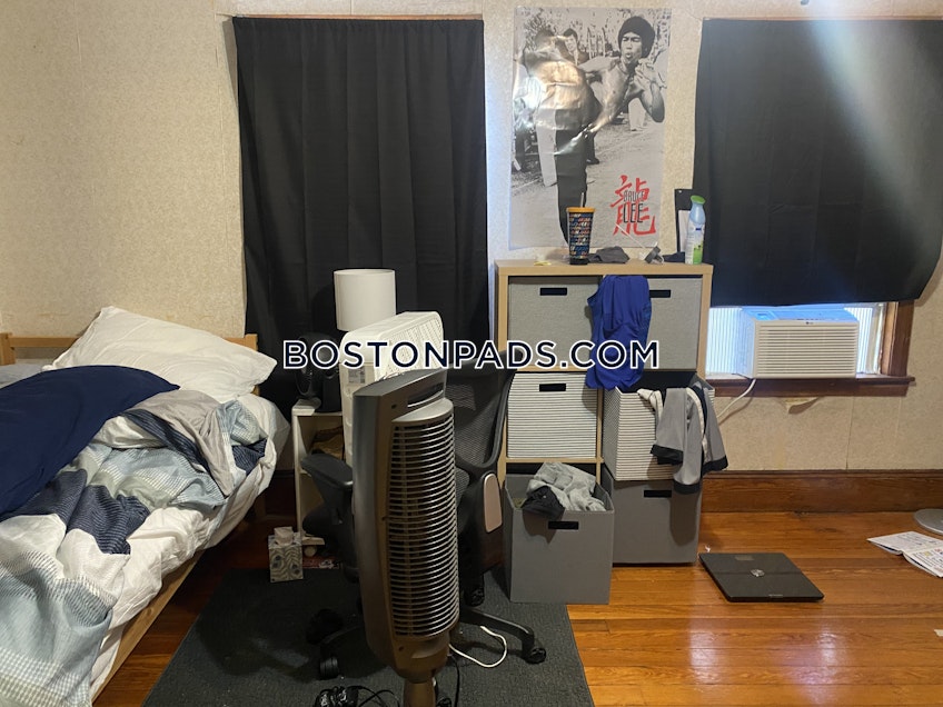 Medford - $6,000+ /month