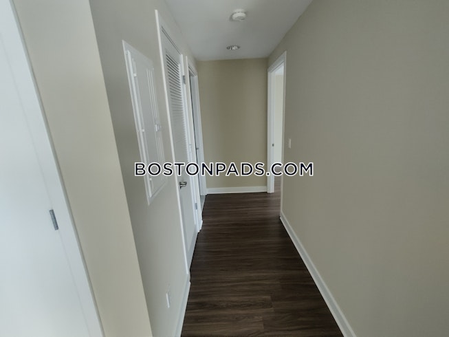 Boston - $8,430 /mo