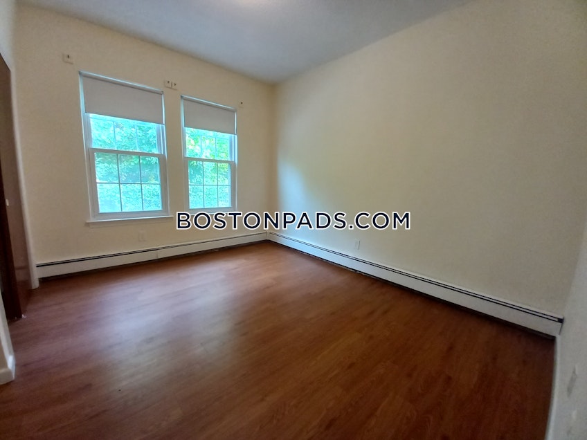 Boston - $2,200 /month