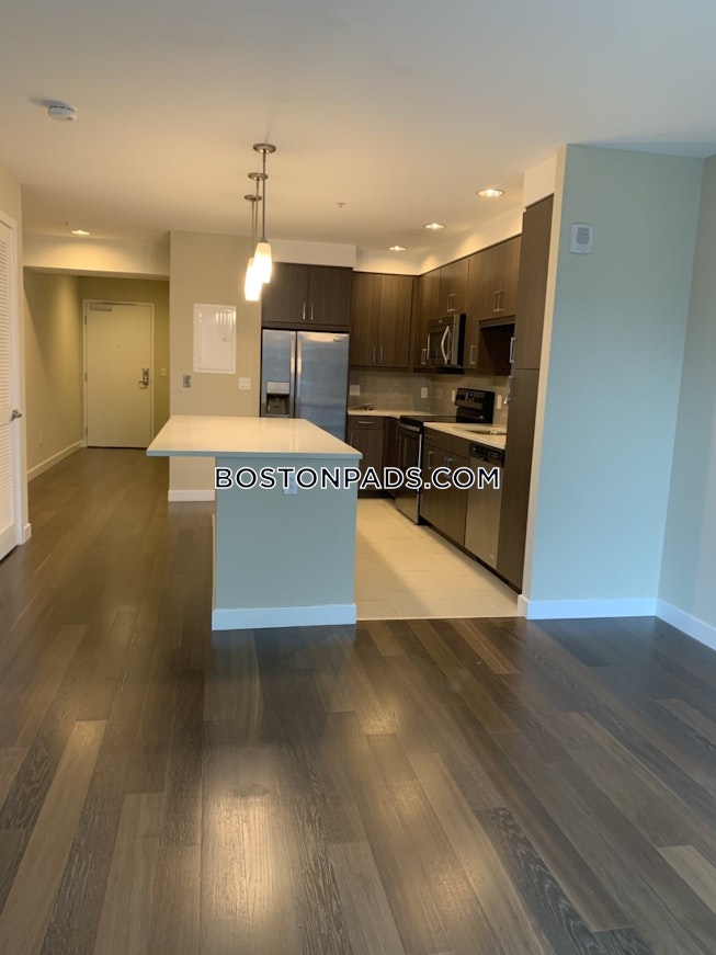 Boston - $5,097 /mo