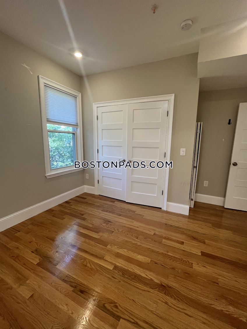 Boston - $9,000 /month