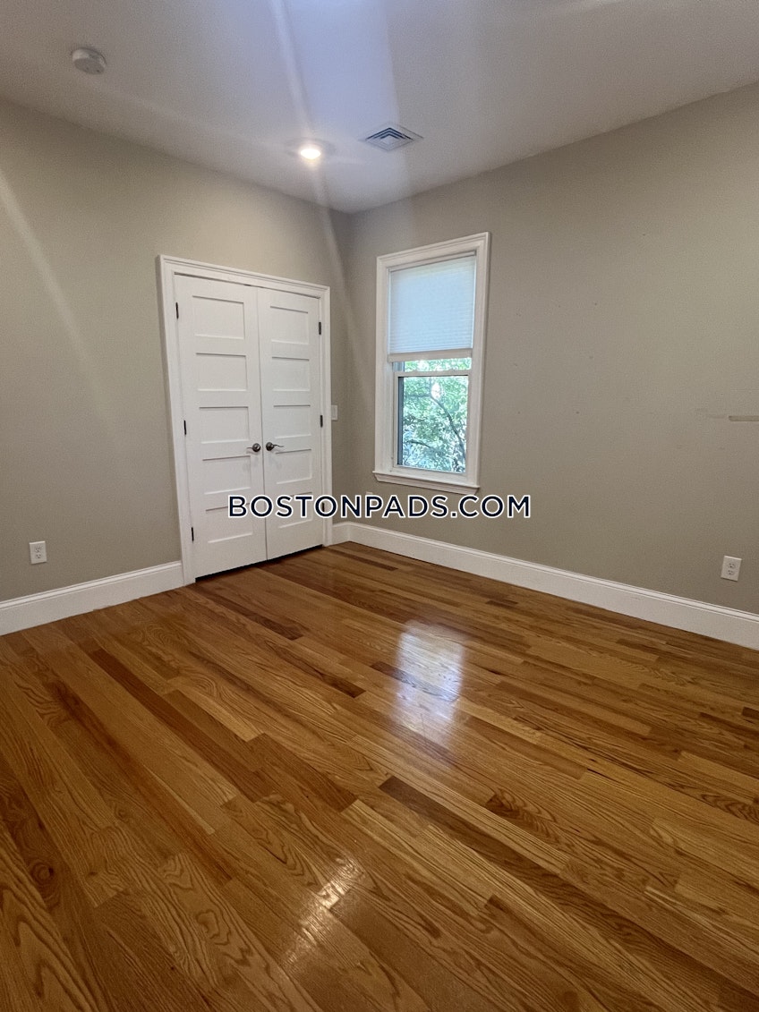 Boston - $9,000 /month